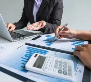 خدمات حسابداری شرکتها شامل چه مواردی میشود؟